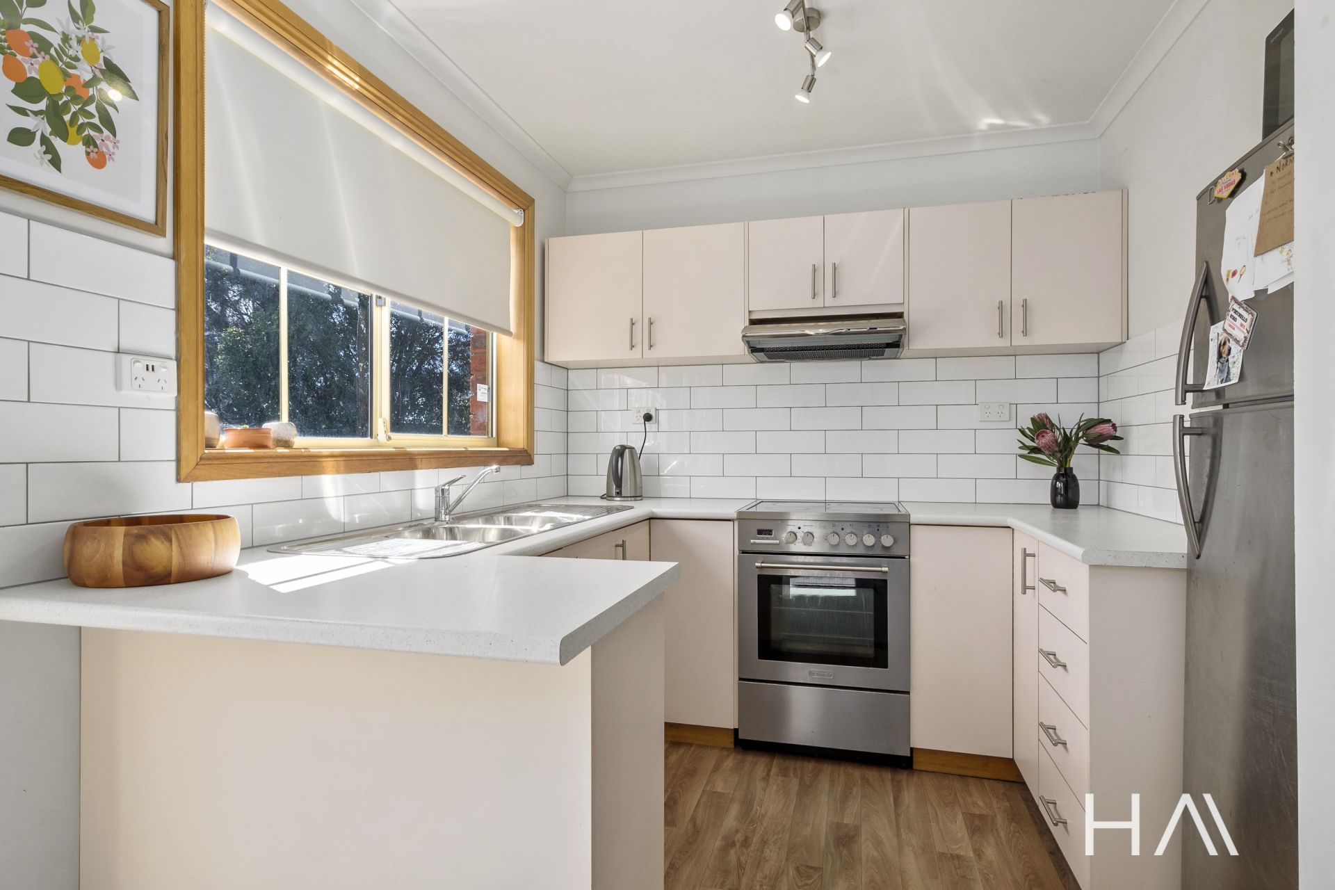 4/4 Mowbray Court Lenah Valley, Lenah Valley - Thumbnail 7