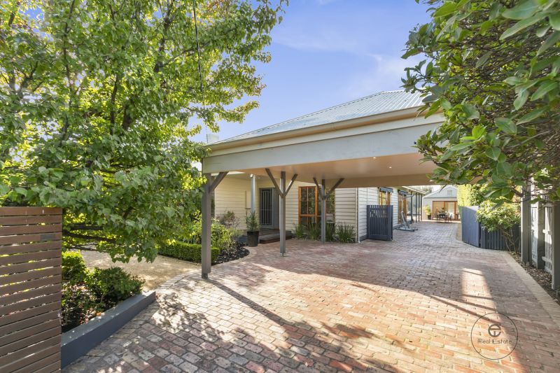 Real Estate For Sale 10 Keiller Avenue Parkdale , VIC