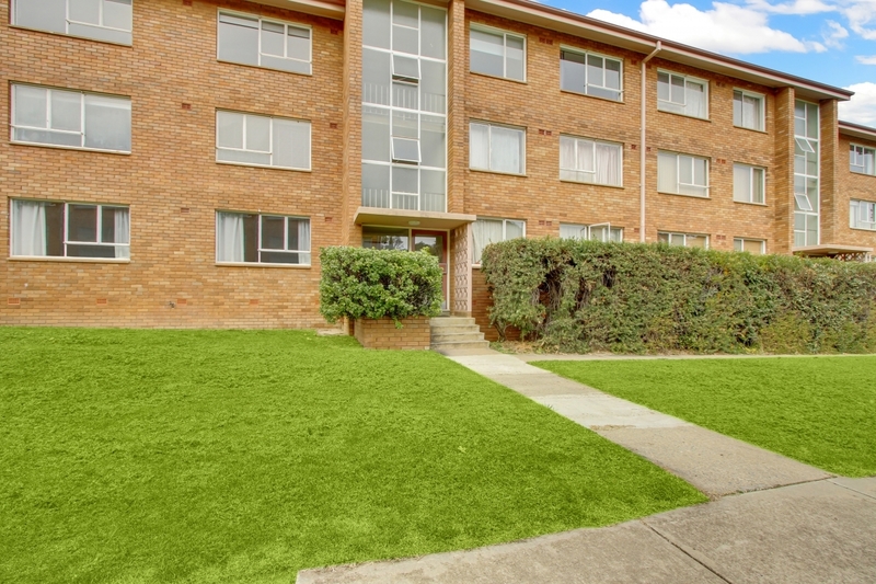 38/116 Blamey Crescent, Campbell - Thumbnail 2