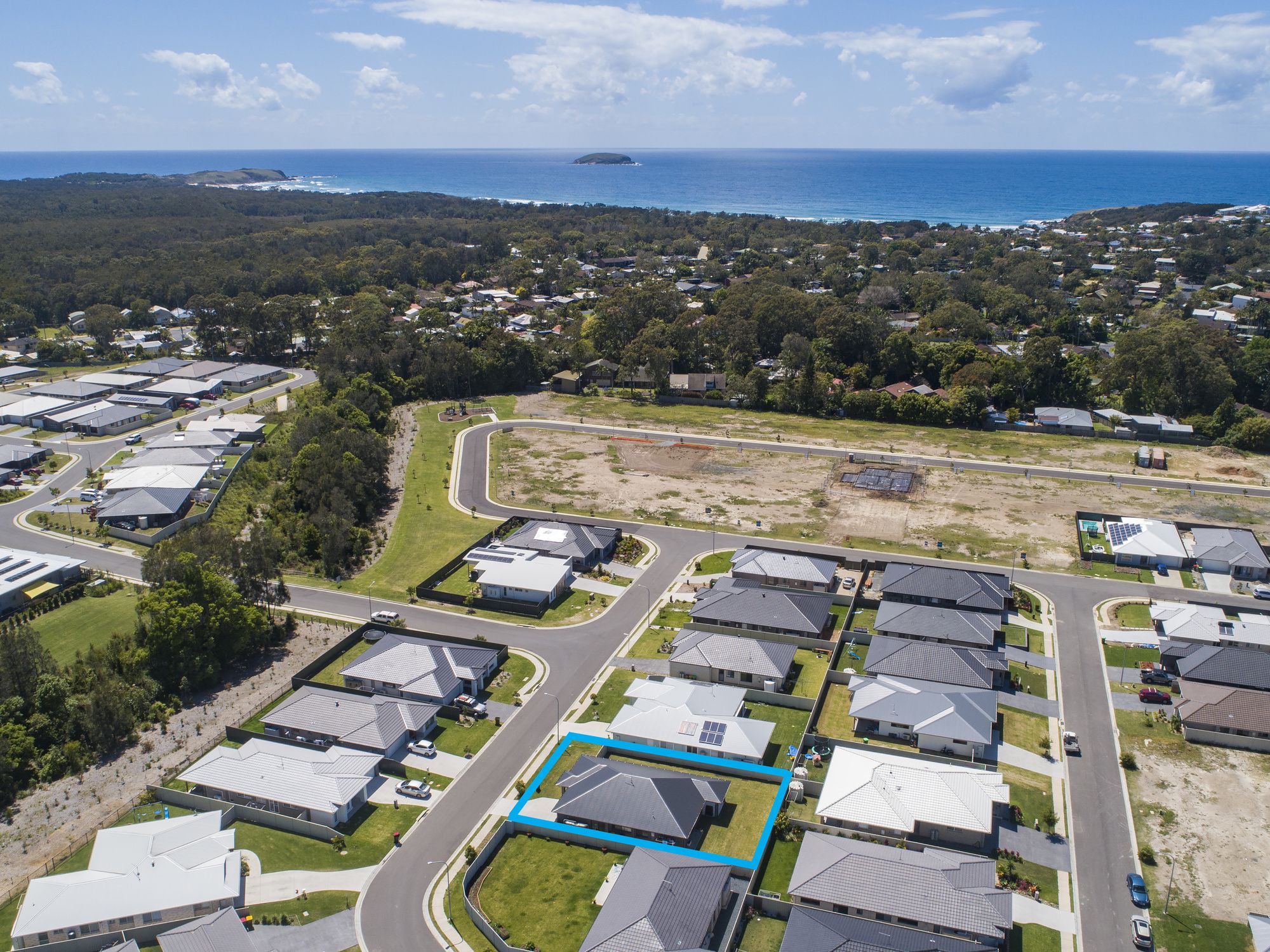 For Sale 9 Little Cove Road Emerald Beach , NSW