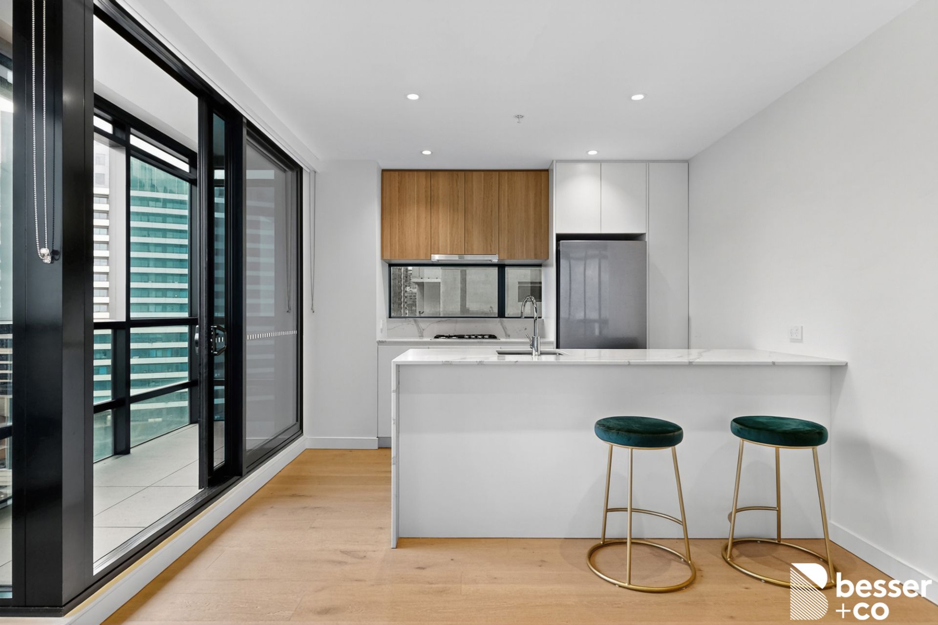 1505/43 Hancock Street, Southbank - Thumbnail 2