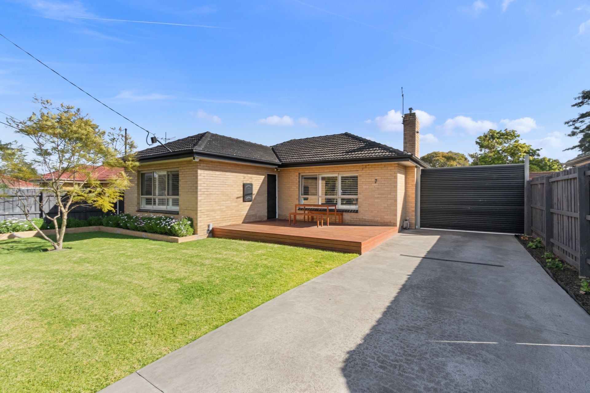 Immaculate House in Sensational Location