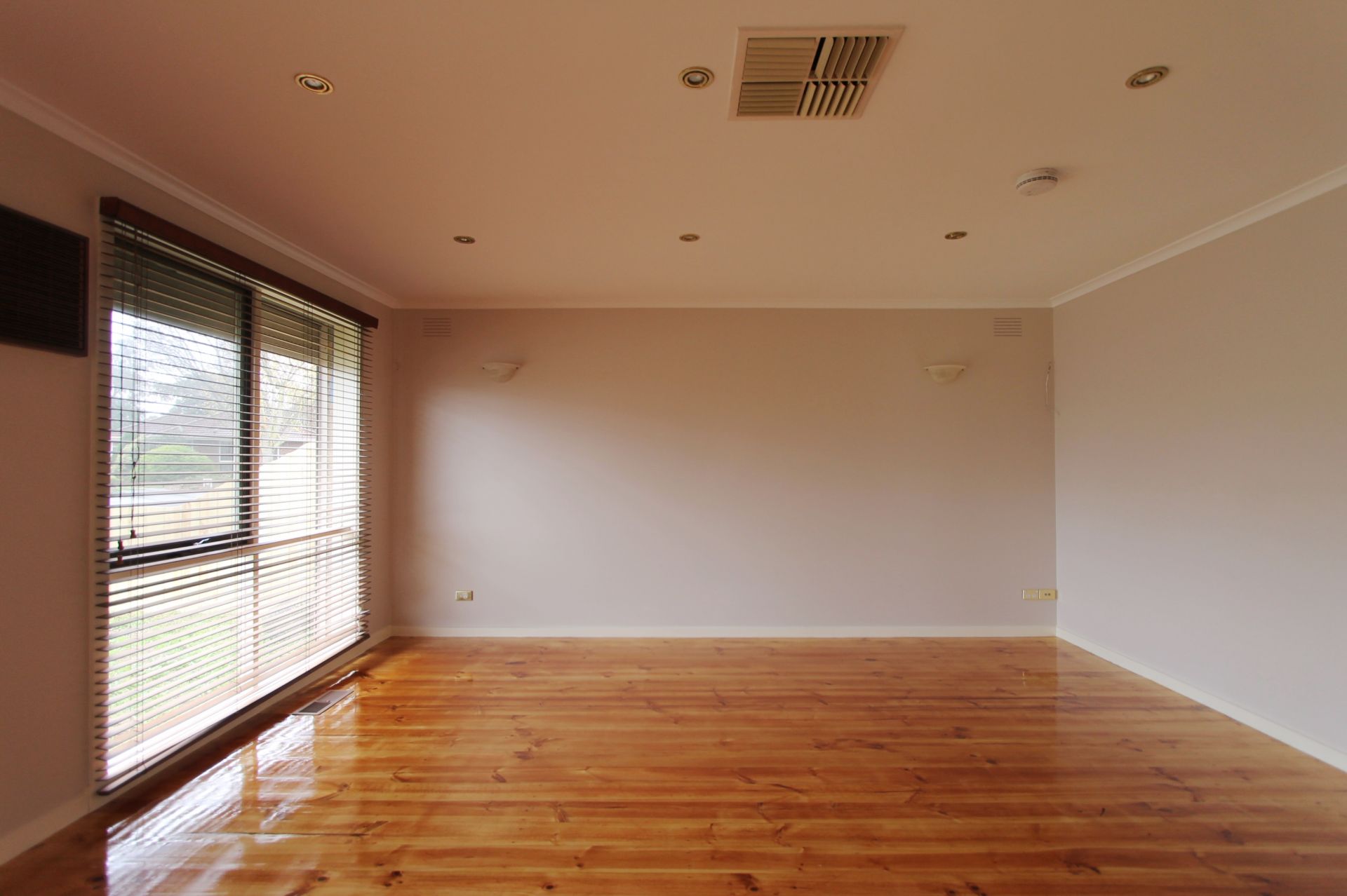 RENOVATED JEWEL !!!