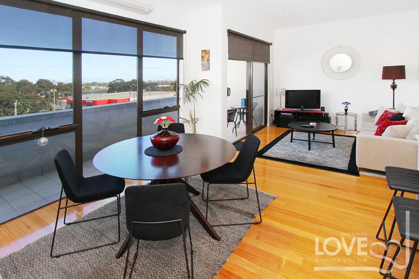 PENTHOUSE LIVING AT ITS BEST