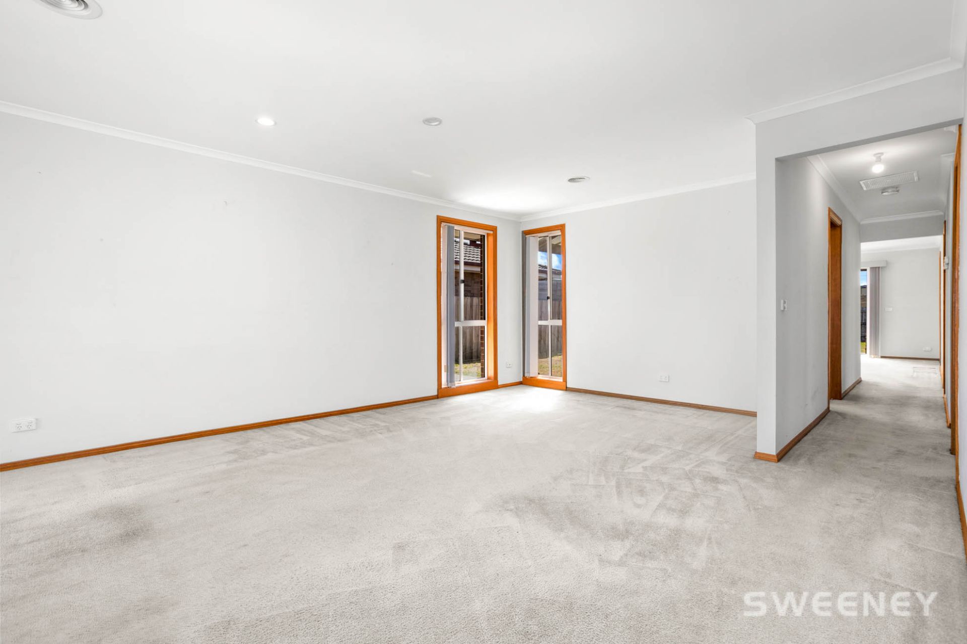 97 Myers Parade, Altona Meadows - Thumbnail 5
