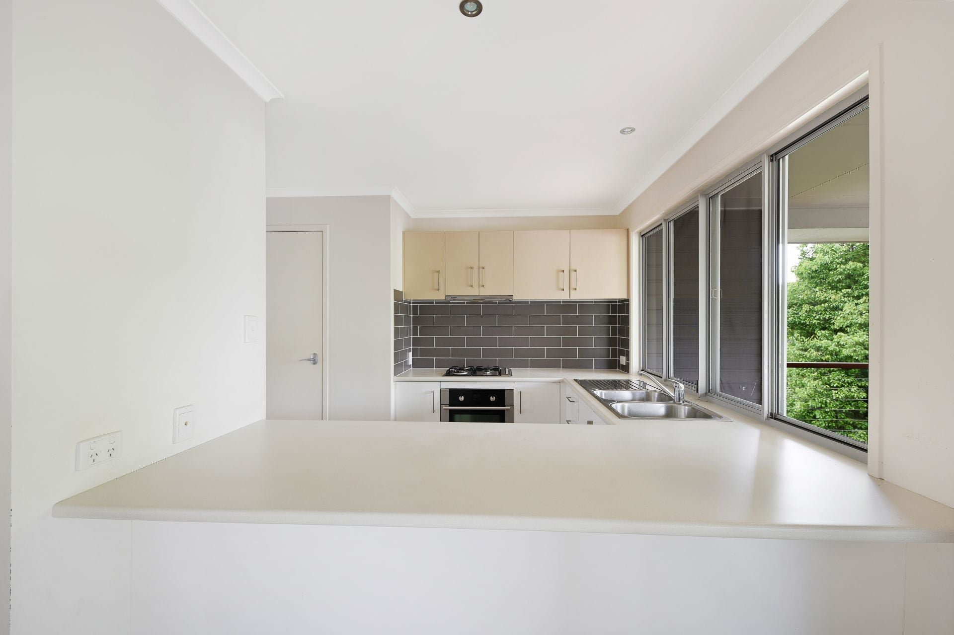 4 Bourne Crescent Woombye QLD, Woombye - Thumbnail 3