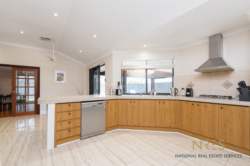39  Weymouth Boulevard QUINNS ROCKS WA, Quinns Rocks - Thumbnail 8