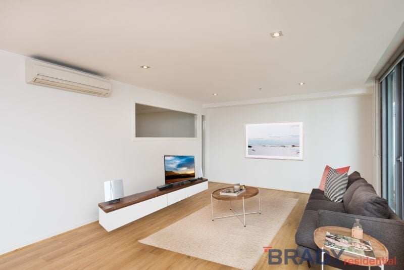 1412/8 Downie Street MELBOURNE VIC, Melbourne - Thumbnail 2