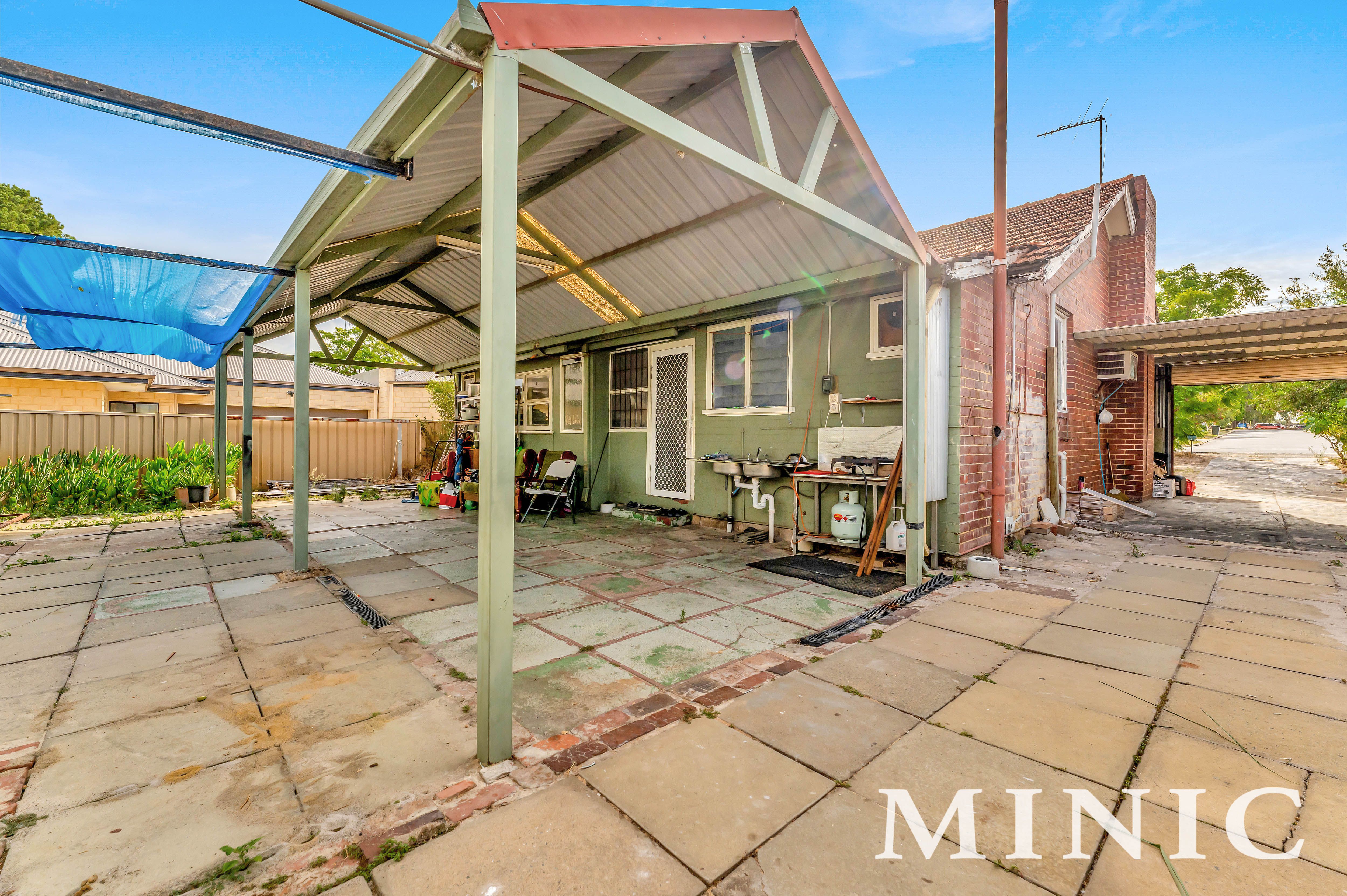 33 Hartfield Street, Queens Park