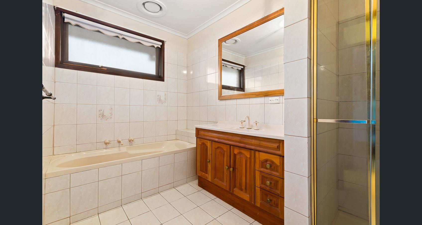 **Lovely Family Home**