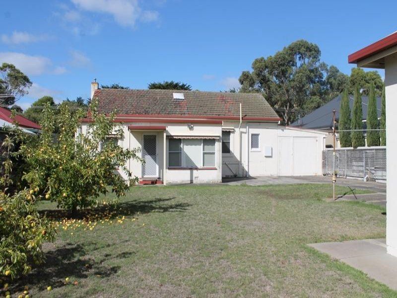 29 Adelaide Road MILLICENT SA