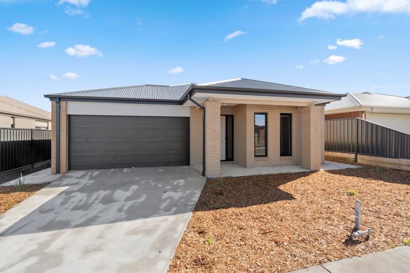 4 Gibson Court Colac VIC