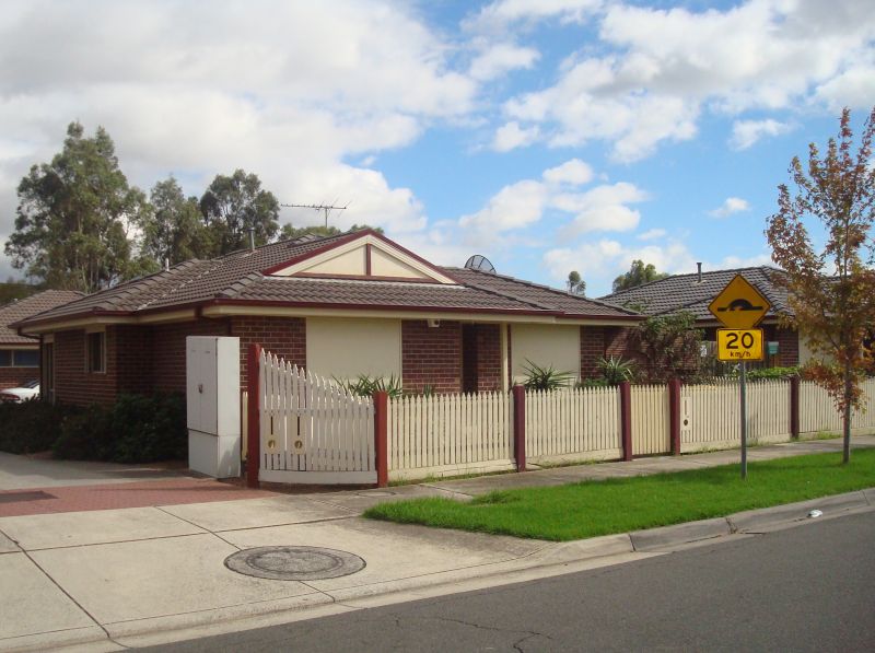 6/3 Newton Street, Thomastown
