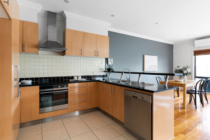 7/3 Kenilworth Parade, Ivanhoe