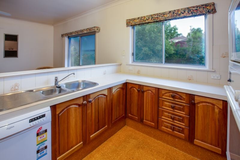 222 Fletcher Street East Albury NSW, East Albury - Thumbnail 4