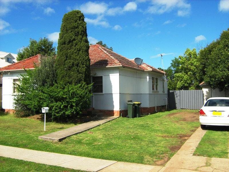 Real Estate For Sale 9 Chamberlain Street Campbelltown , NSW