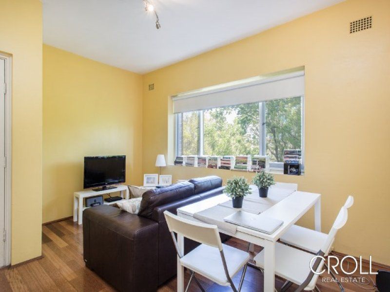 2/2 Colindia Avenue NEUTRAL BAY NSW, Bay - Thumbnail 5