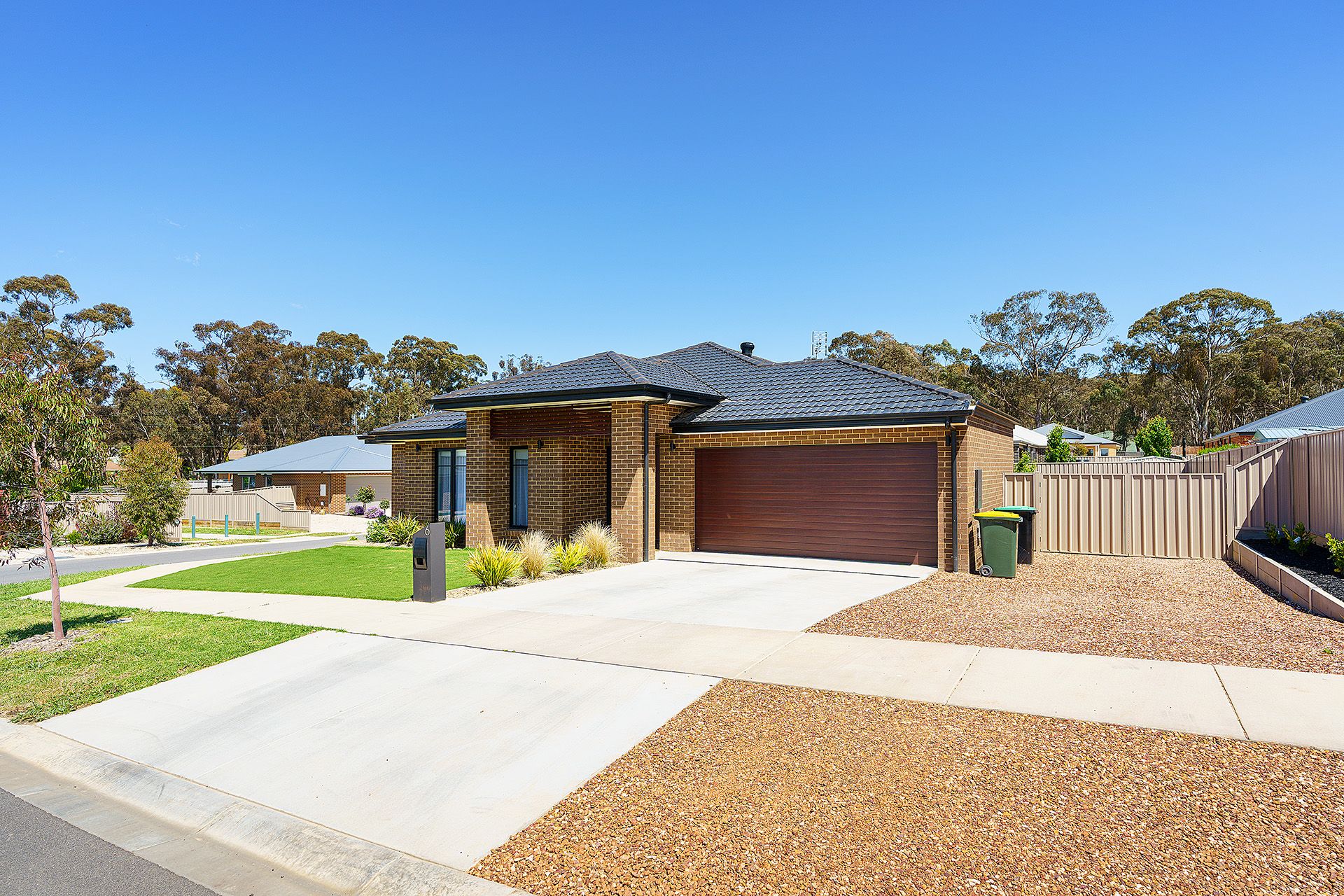 6 Woodman Drive, McKenzie Hill - Thumbnail 3