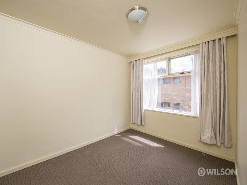 5/10 Narong Road, Caulfield