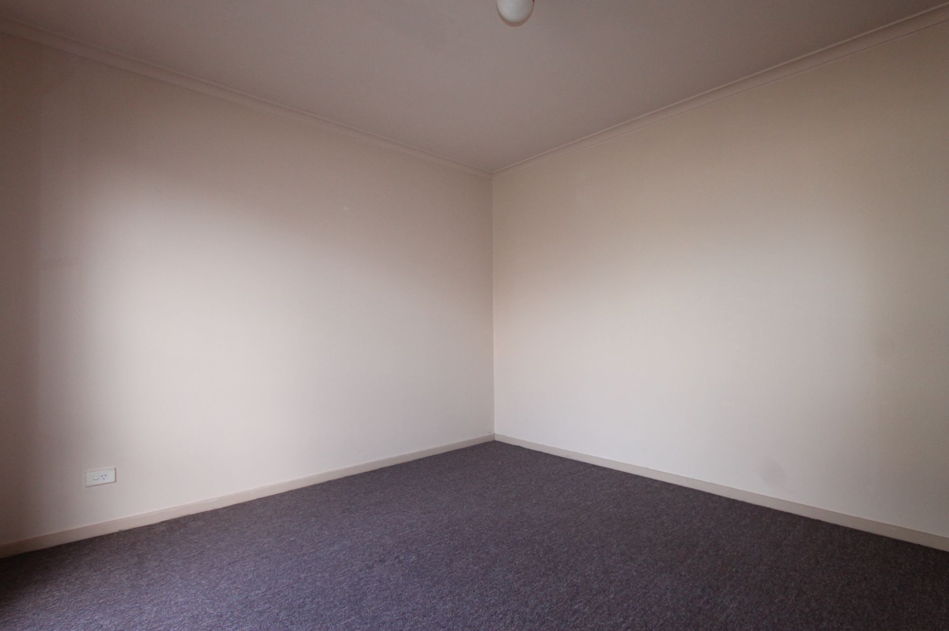 PERFECT HOME IN THE PERFECT LOCATION!!