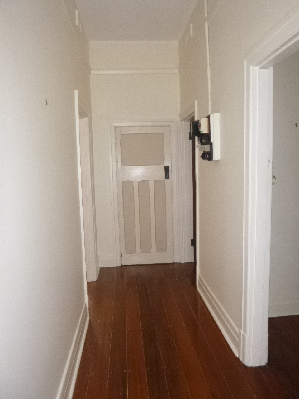 12  Dudley Street Semaphore 5019