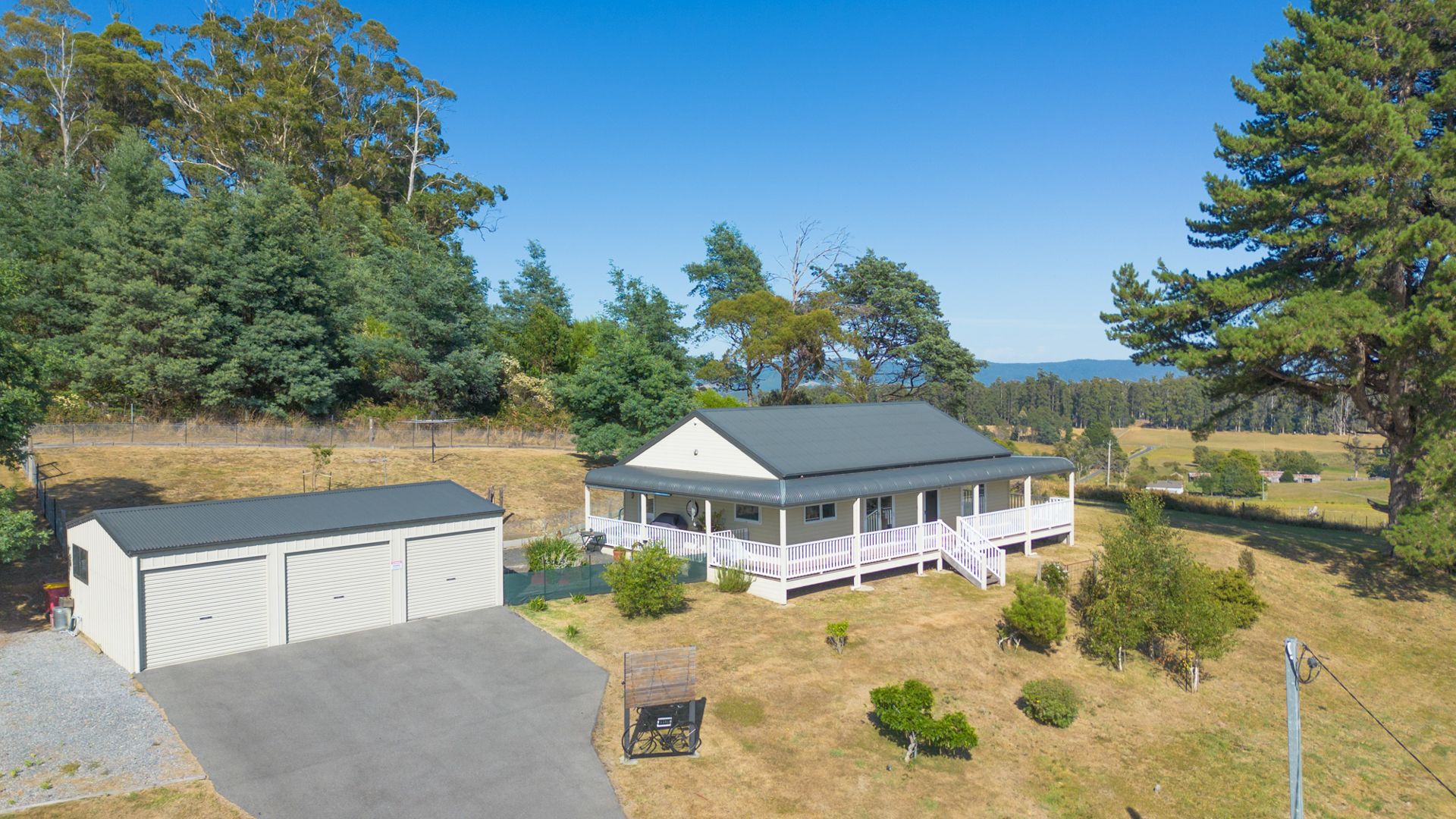 100 Browns Road Lilydale, Lilydale - Thumbnail 2