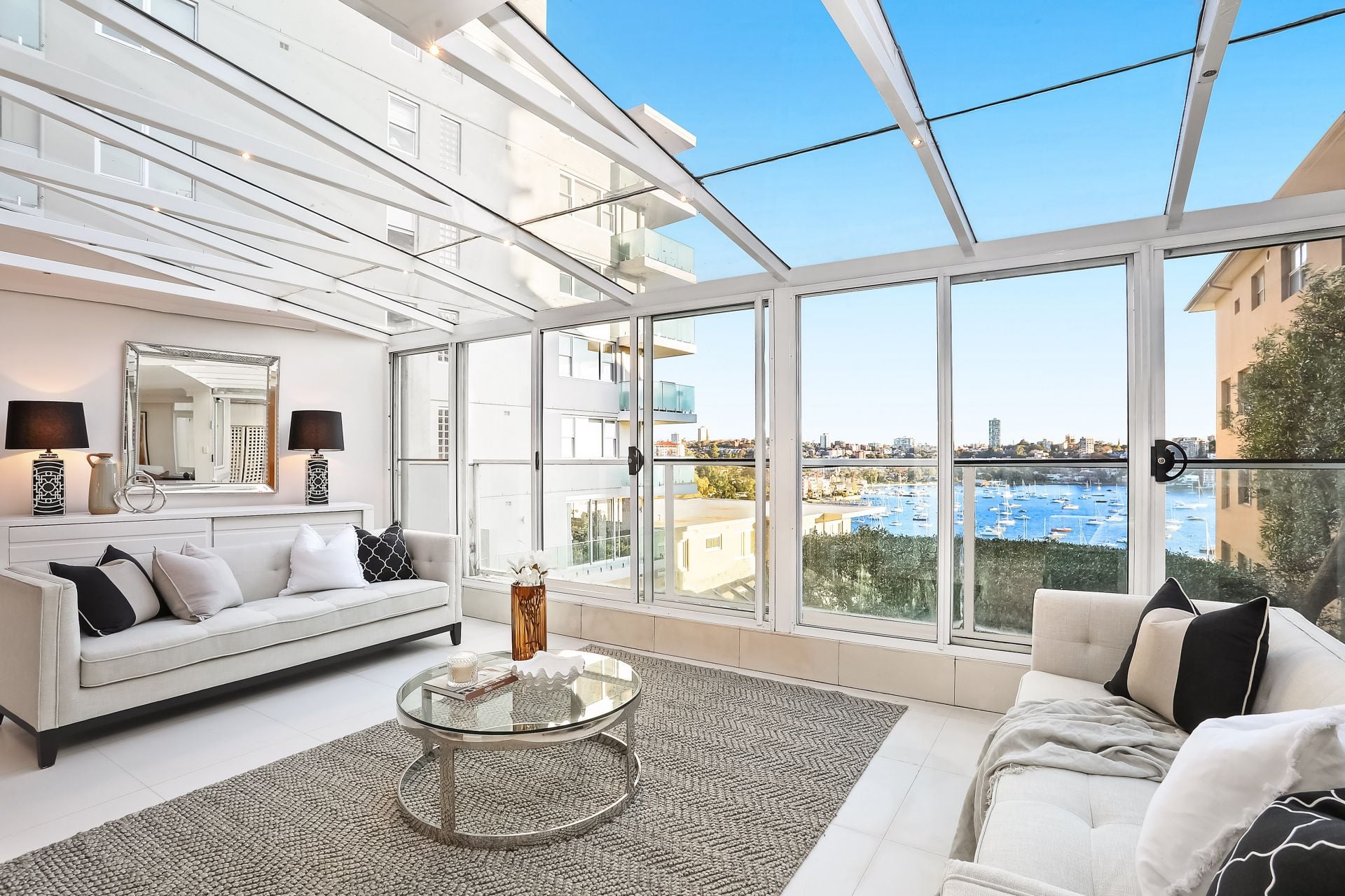 1/37 Wolseley Road, Point Piper, Point Piper - Thumbnail 2