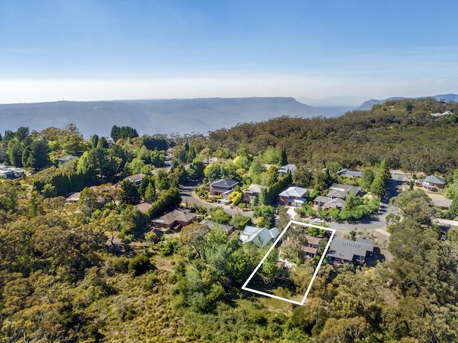 23 Galston Crescent Leura 2780