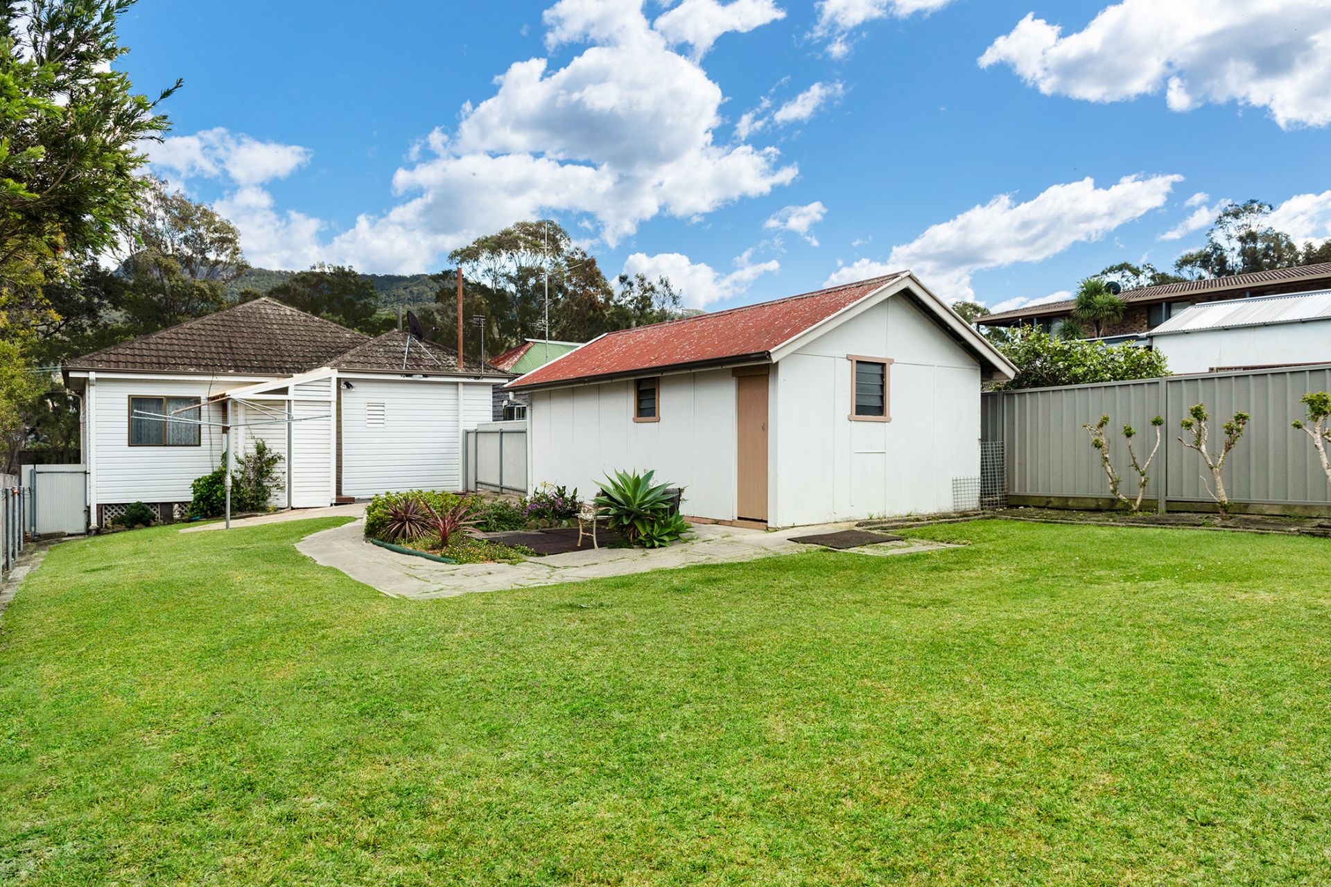 Real Estate For Sale 37 Cross Street Corrimal , NSW