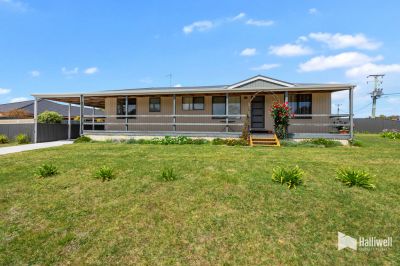 18 Breteeca Close, Port Sorell, Port Sorell - Thumbnail 2