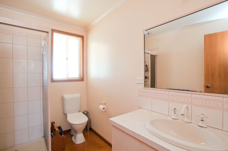 77 Underbank Blvd, Bacchus Marsh - Thumbnail 8