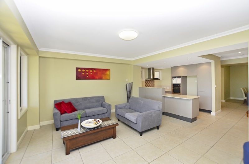 5 The Portico, Port Macquarie, Port Macquarie - Thumbnail 4