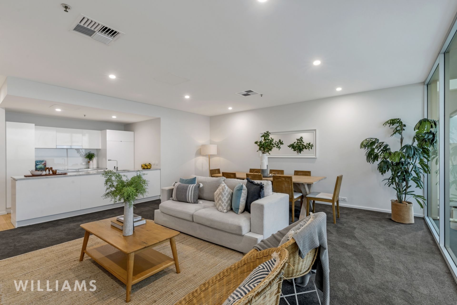 4/24 South Esplanade, Glenelg Williams Real Estate