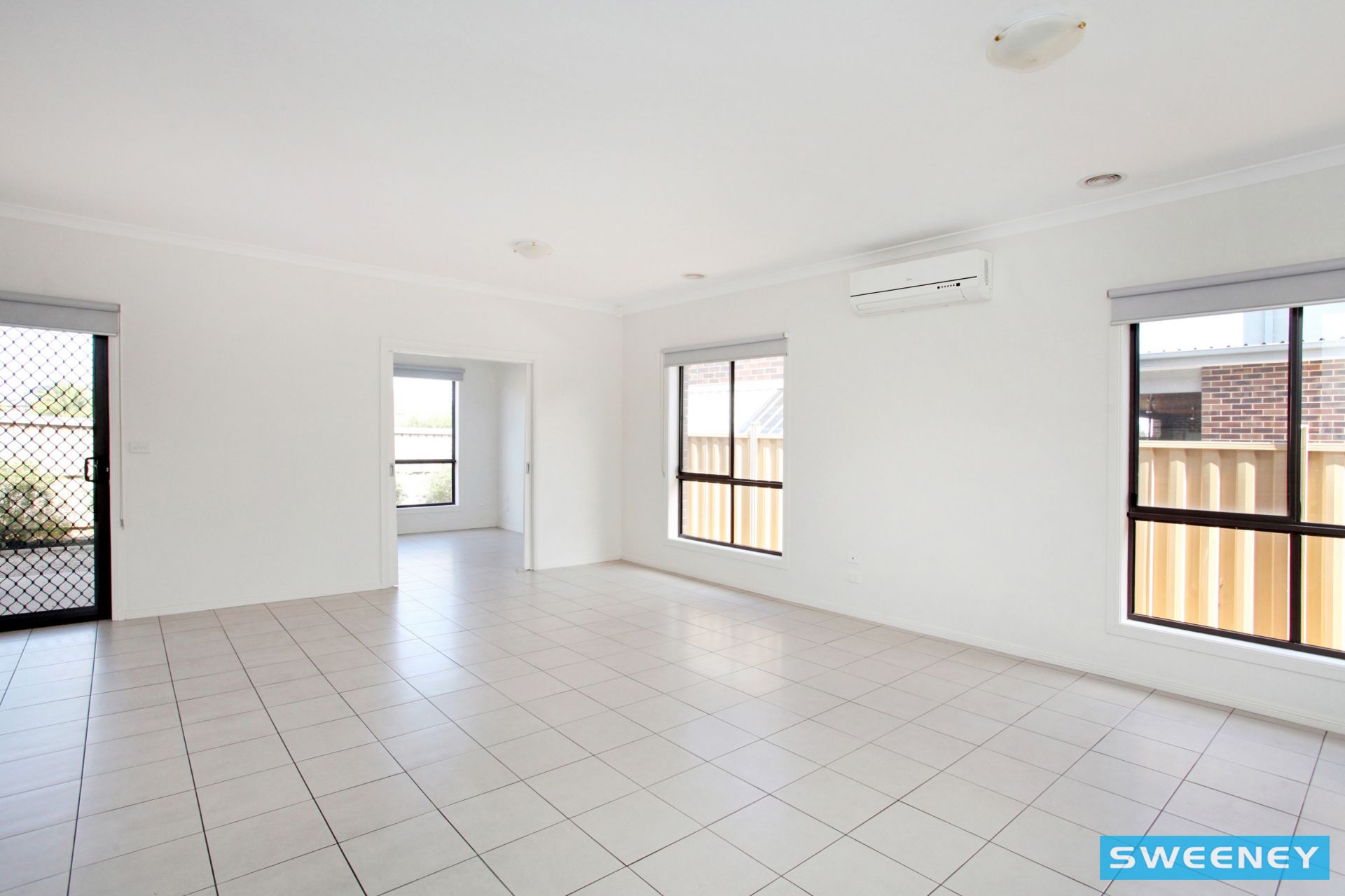 15 Blackshaws Place, Caroline Springs - Thumbnail 6