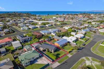3
 
 
 
  
 
 
 1
 
 
 
  
 
 
 2
 
 
 
 
 
 
 
 16 Waniora Street, Devonport TAS 7310, Devonport - Thumbnail 5