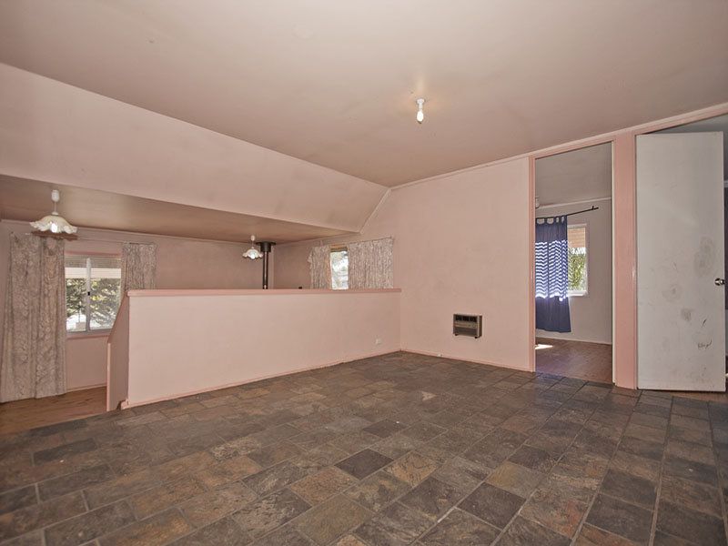 265 Wheeler Crescent, Wanniassa - Thumbnail 4