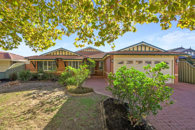 Real Estate For Sale 73 Southacre Drive Canning Vale , WA