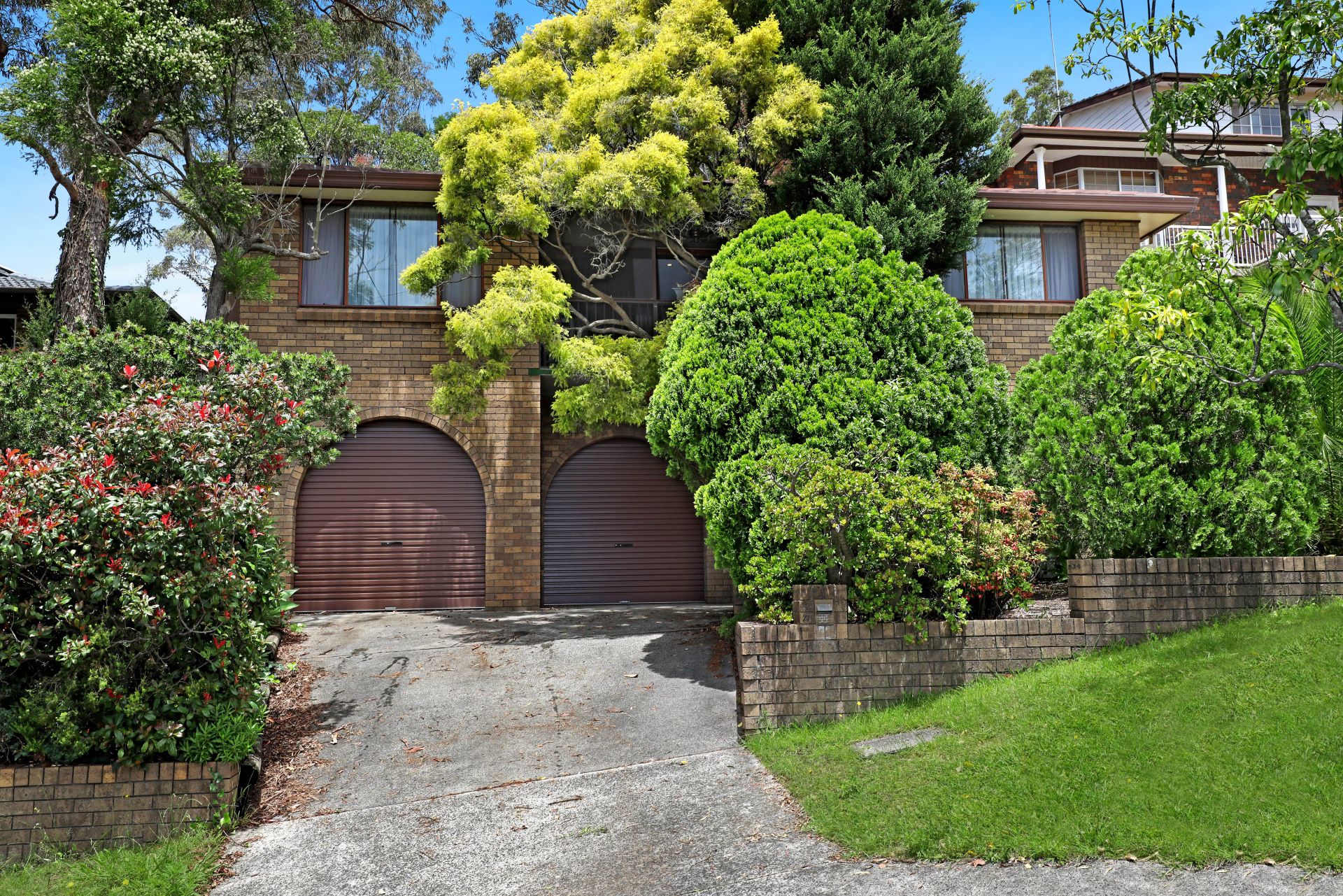 Real Estate For Sale 27 Brendon Avenue Farmborough Heights , NSW