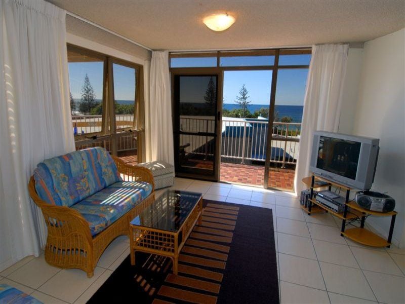 26/1-3 'North Point' Pacific Terrace ALEXANDRA HEADLAND QLD, Alexandra Headland - Thumbnail 3