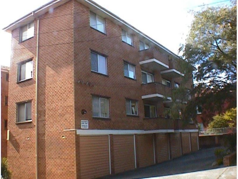 13-15 Allison Road