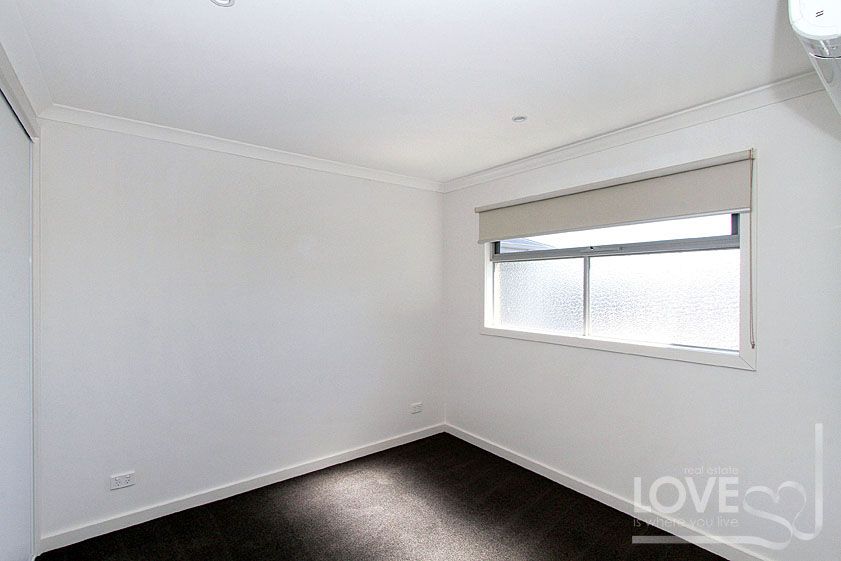 SPACIOUS LIVING AT ITS BEST!