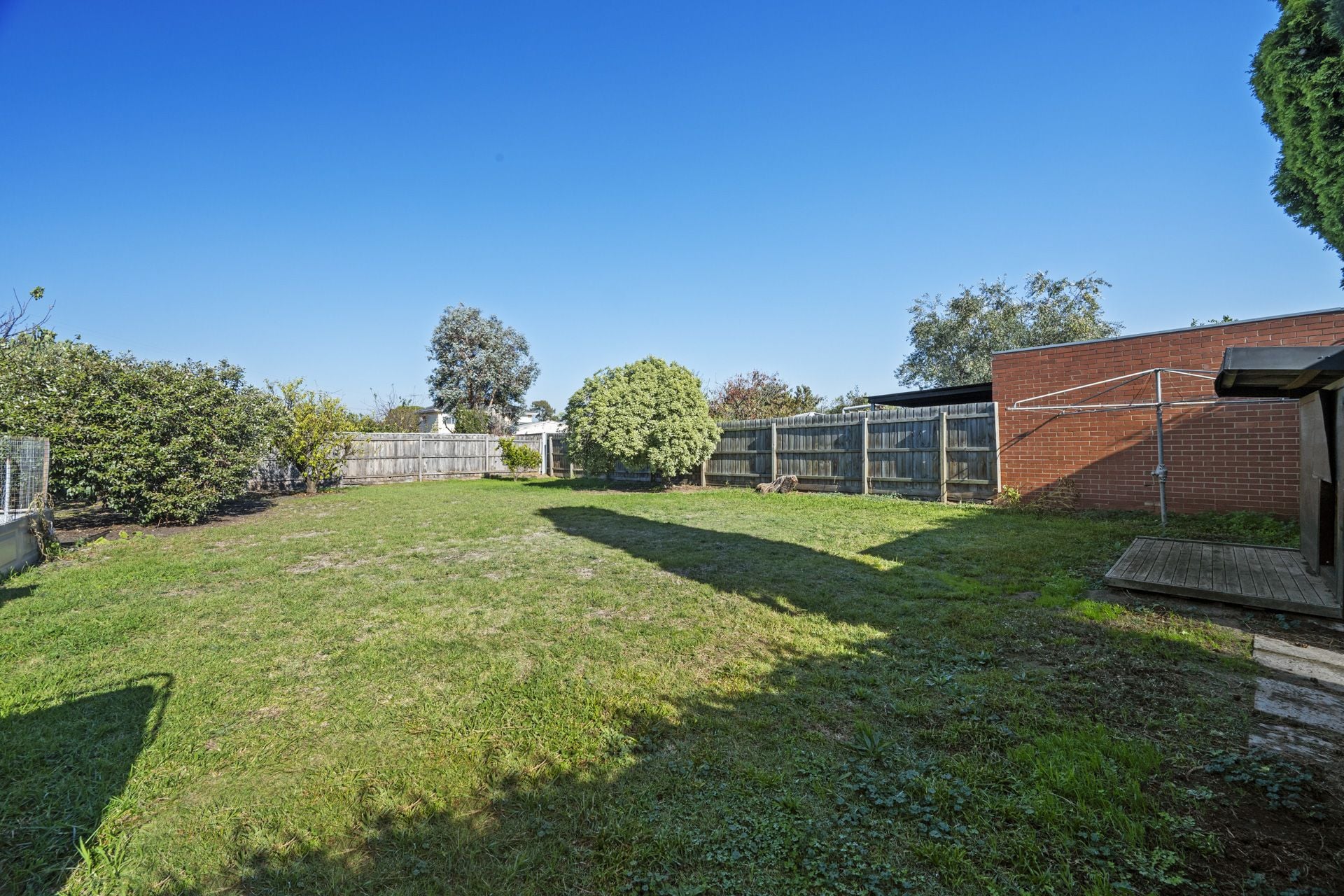 Impeccably Designed Gem with Private Appeal