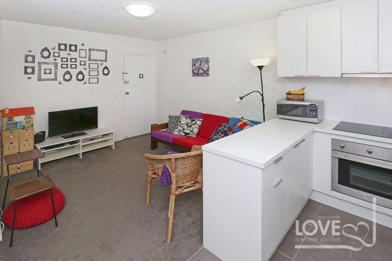 6/62 Dundas Street, Thornbury