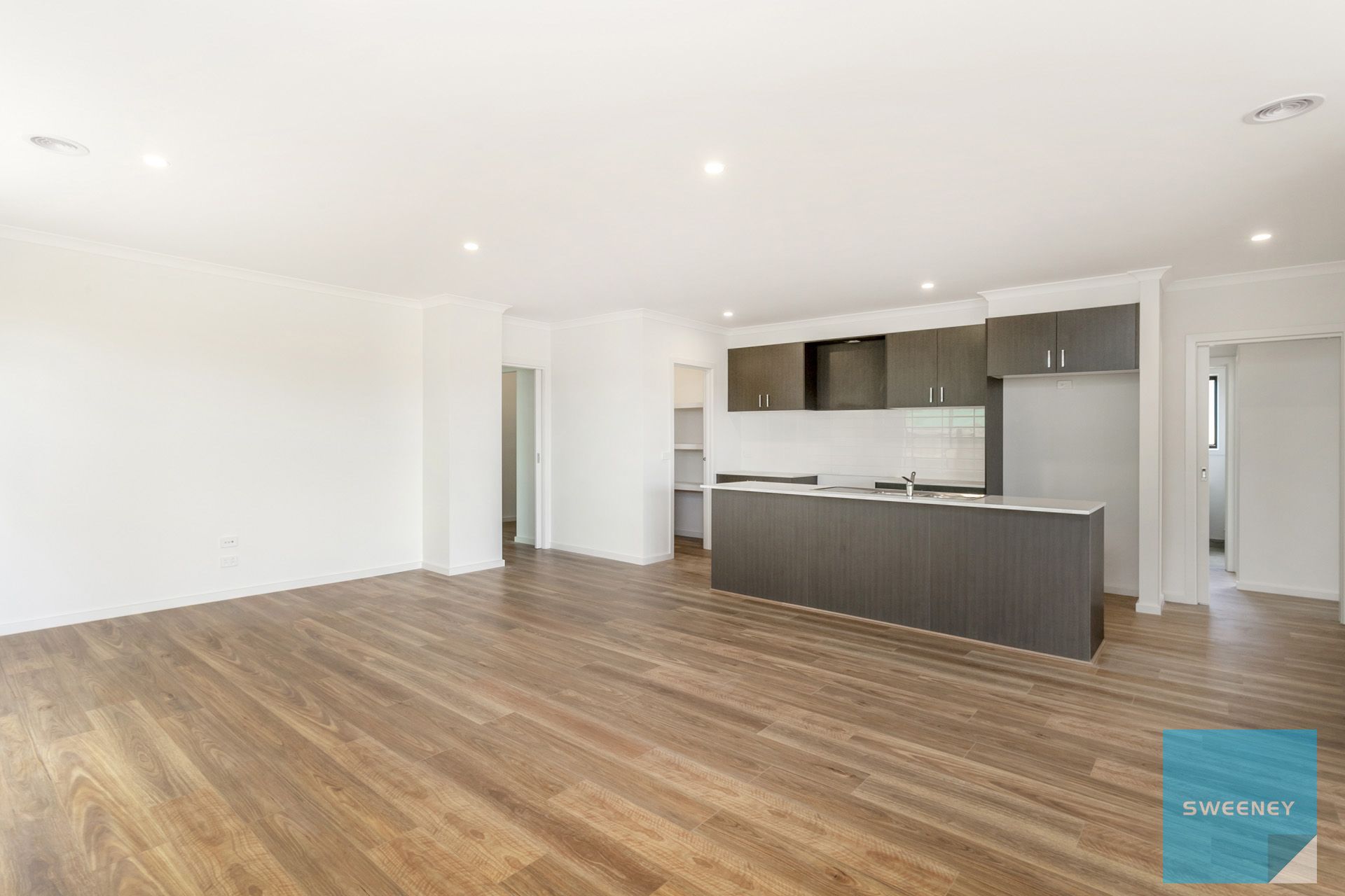 22 Broom Road, Aintree - Thumbnail 4
