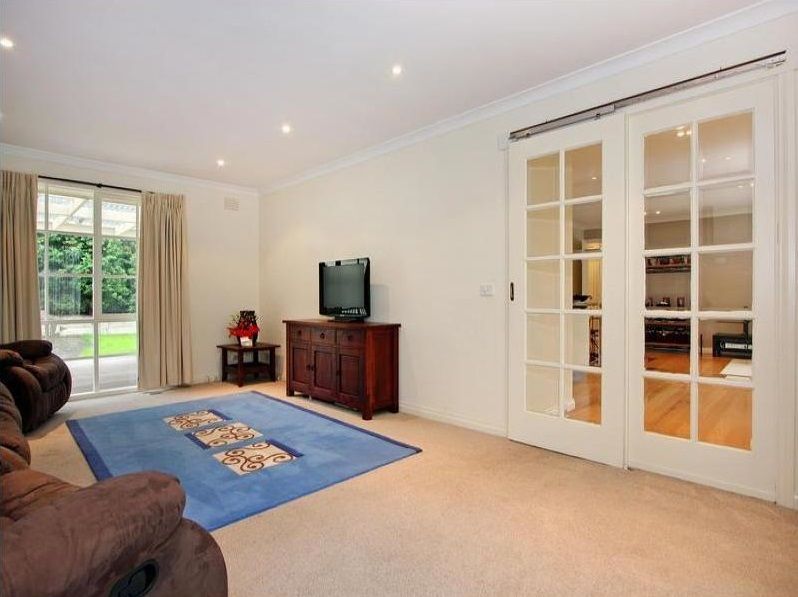 Beautifully Presented Family Home!