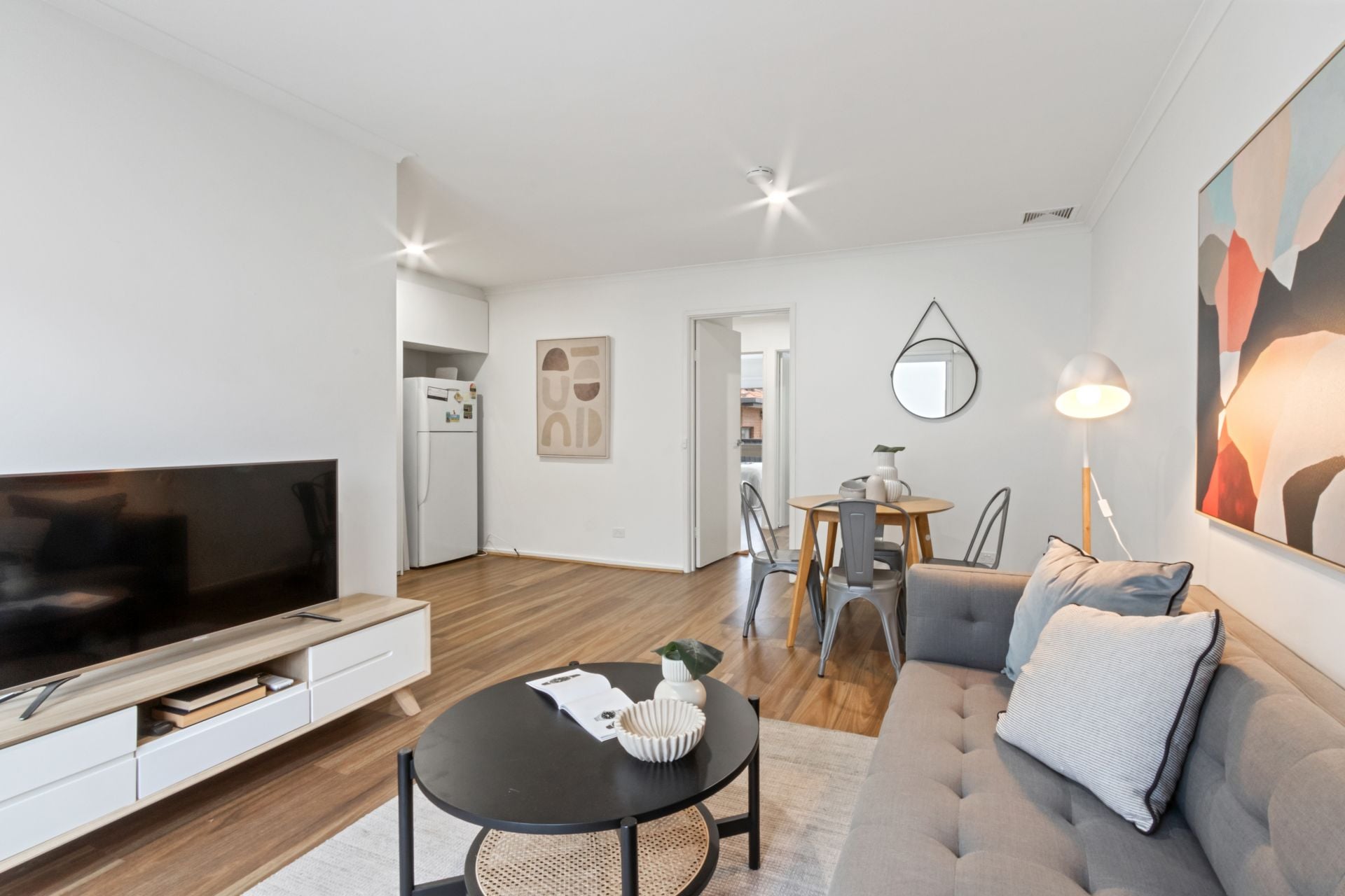 Modern Sophistication Surrounded By Lively Lifestyle Amenity