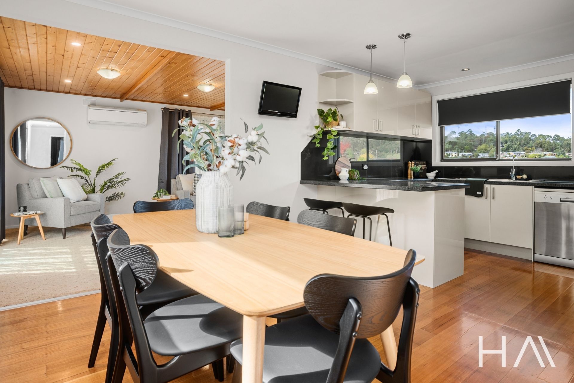 24 Guilford Road Riverside, Riverside - Thumbnail 5
