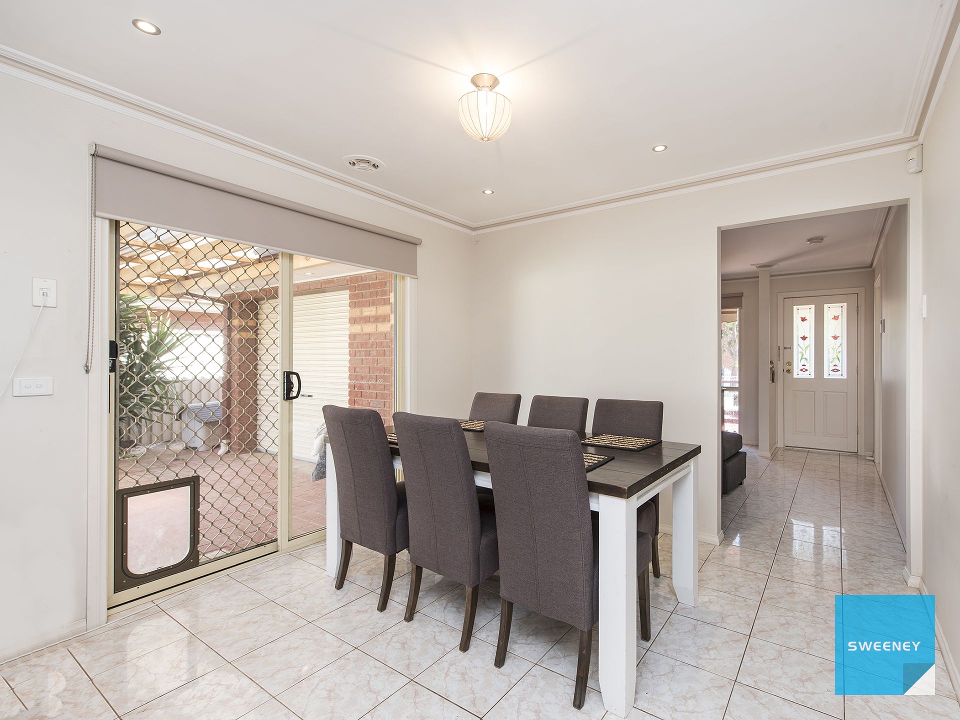 8A Pommer Street, BRASSALL QLD 4305, Brassall - Thumbnail 5