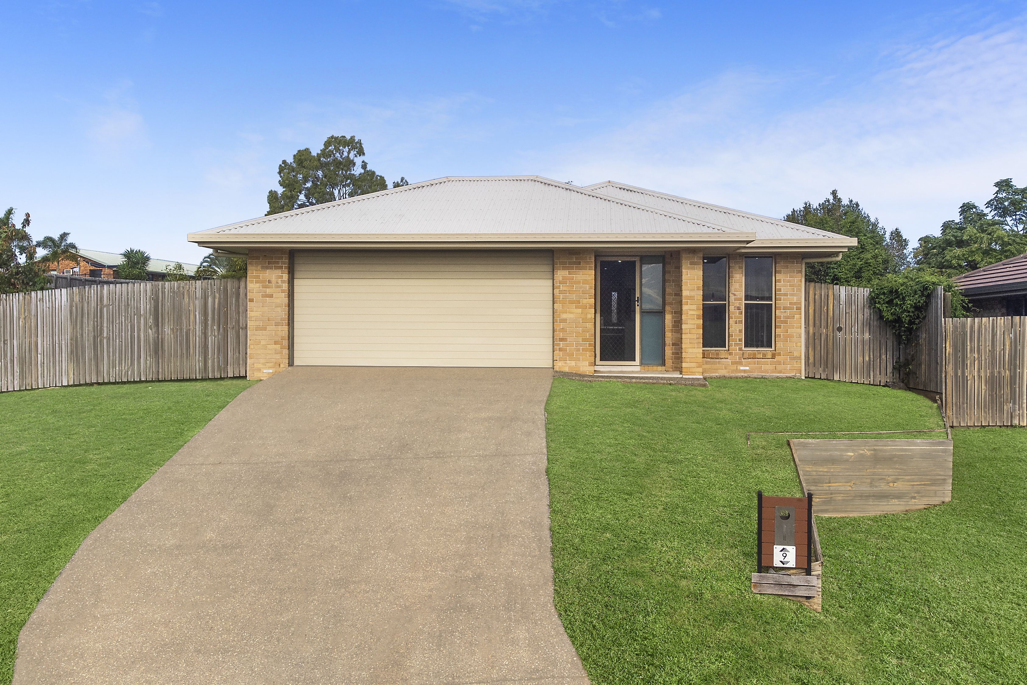 Real Estate For Sale 9 Flinders Court Gracemere , QLD