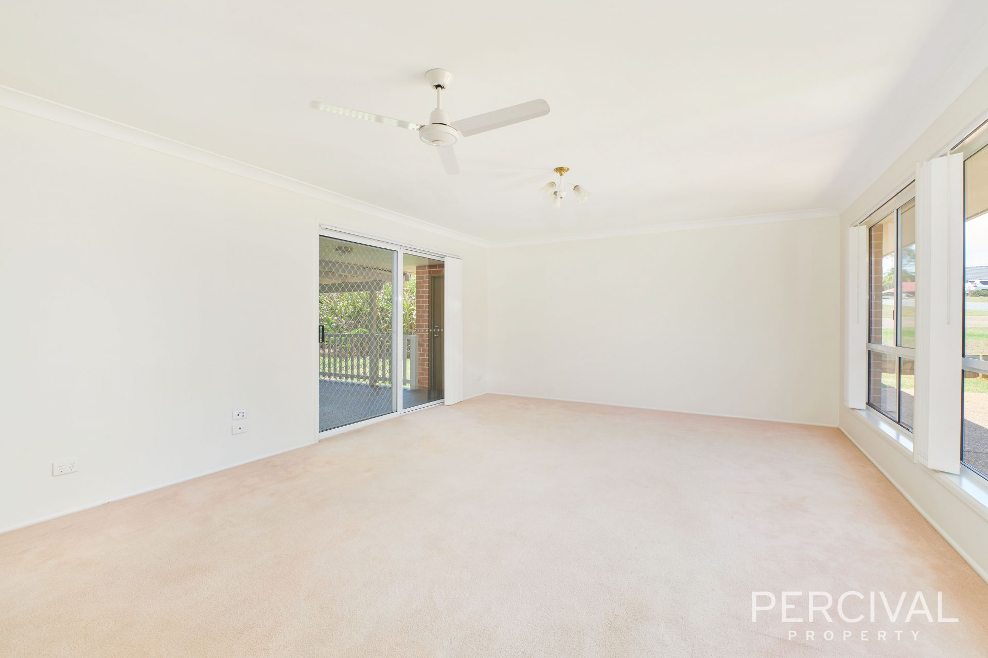 8 Crestwood Drive Port Macquarie NSW, Port Macquarie - Thumbnail 2